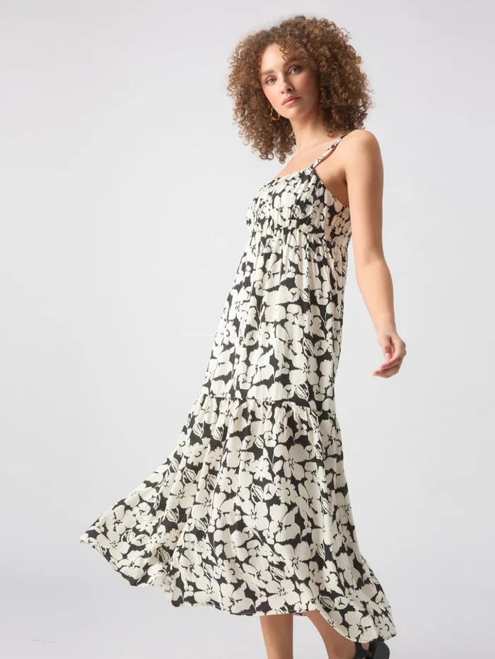 Sanctuary Clothing Dresses and Jumpsuits Women Dropped Seam Maxi Dress Echo Blooms