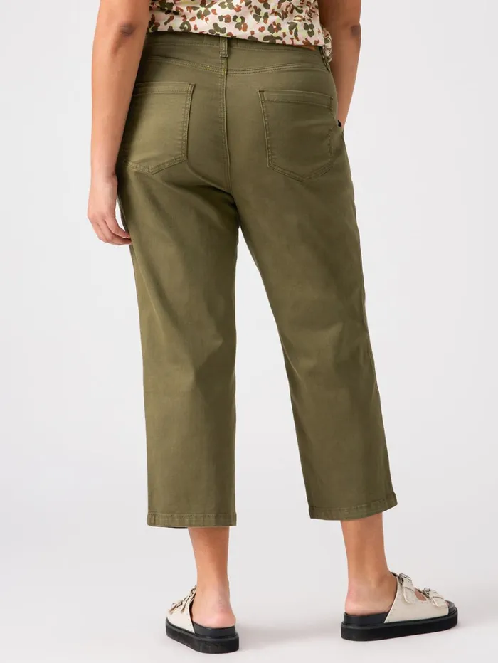 Sanctuary Clothing Inclusive Women Vacation Crop High Rise Pant Burnt Olive Inclusive Collection