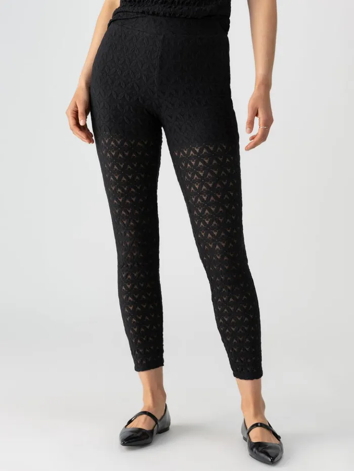 Sanctuary Clothing Pants Women Pucker Up Lace Runway Standard Rise Legging Black