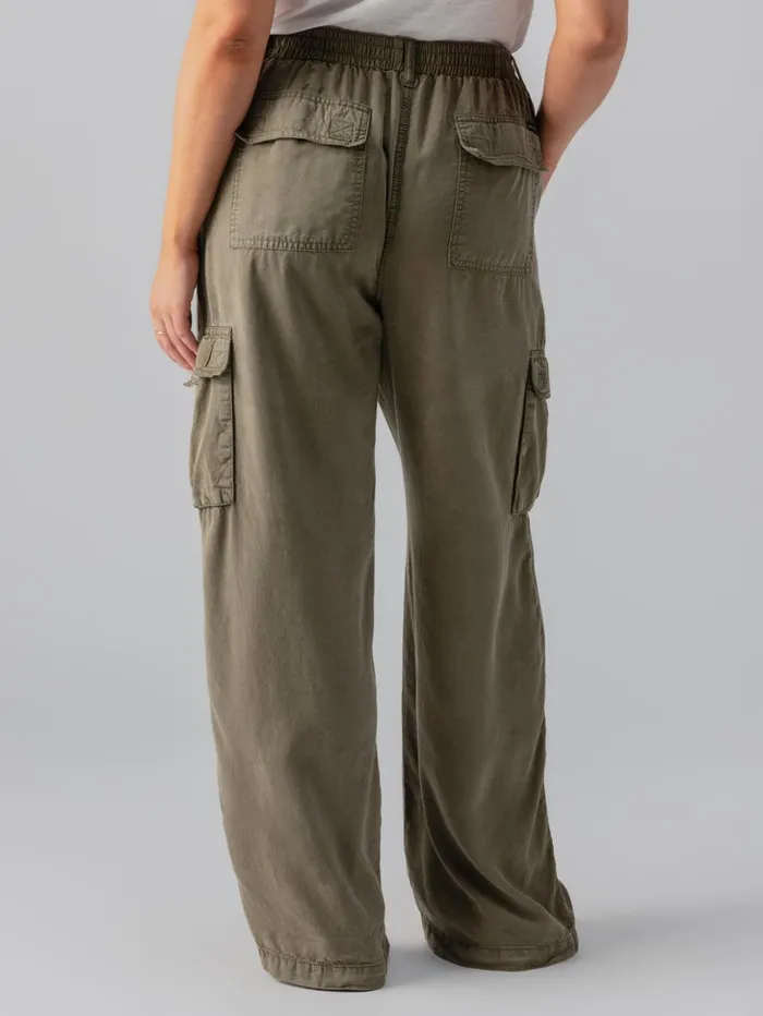 Sanctuary Clothing Pants Women Relaxed Reissue Cargo Standard Rise Pant Burnt Olive Inclusive Collection