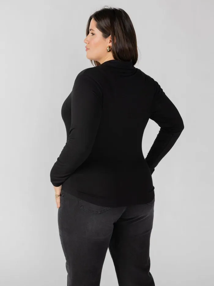 Sanctuary Clothing Tees and Tops Women Dreamgirl Knit Button Up Top Black Inclusive Collection
