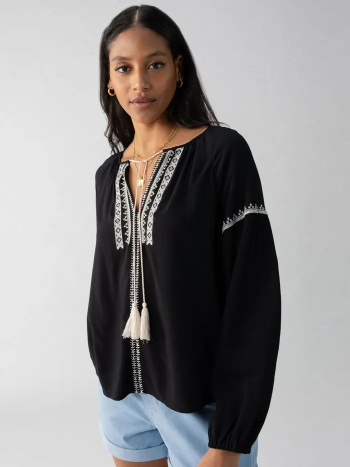 Sanctuary Clothing Tees and Tops Women Embroidered Blouse Black