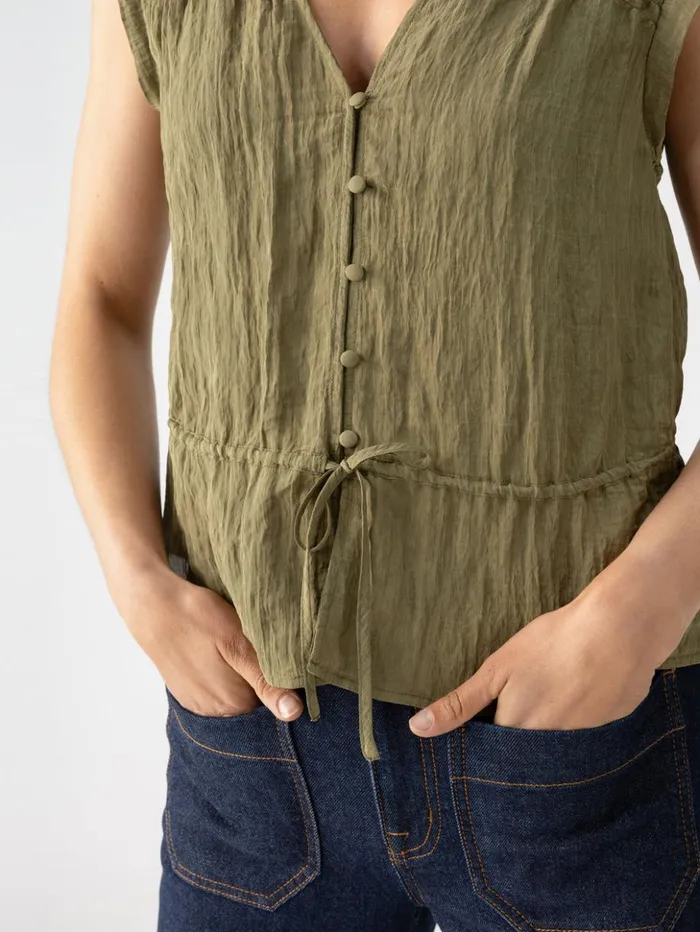 Sanctuary Clothing Tees and Tops Women Gathered Shell Blouse Burnt Olive