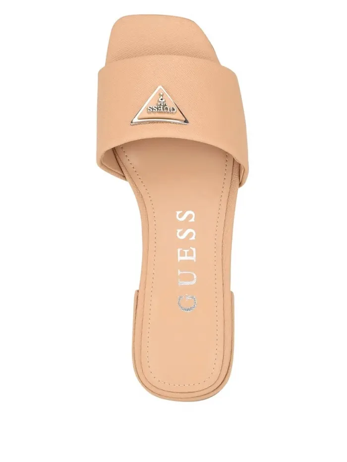 Sandals GUESS Women Tamed Triangle Sandals Light Natural 110 Sandals GUESS Women Tamed Triangle Sandals Light Natural 110