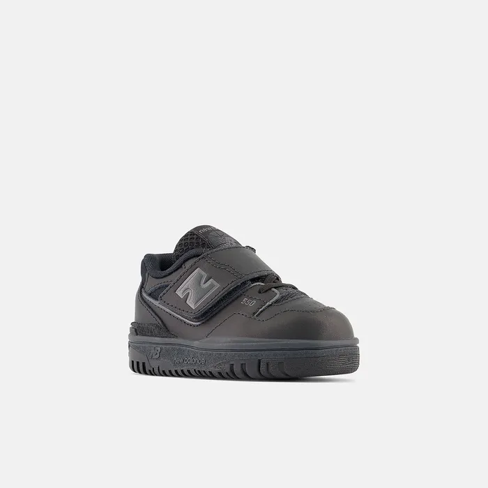 Size 0 8211 10 New Balance Kids 550 Bungee Lace with Top Strap Black
