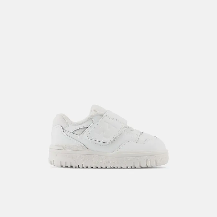 Size 0 8211 10 New Balance Kids 550 Bungee Lace with Top Strap White