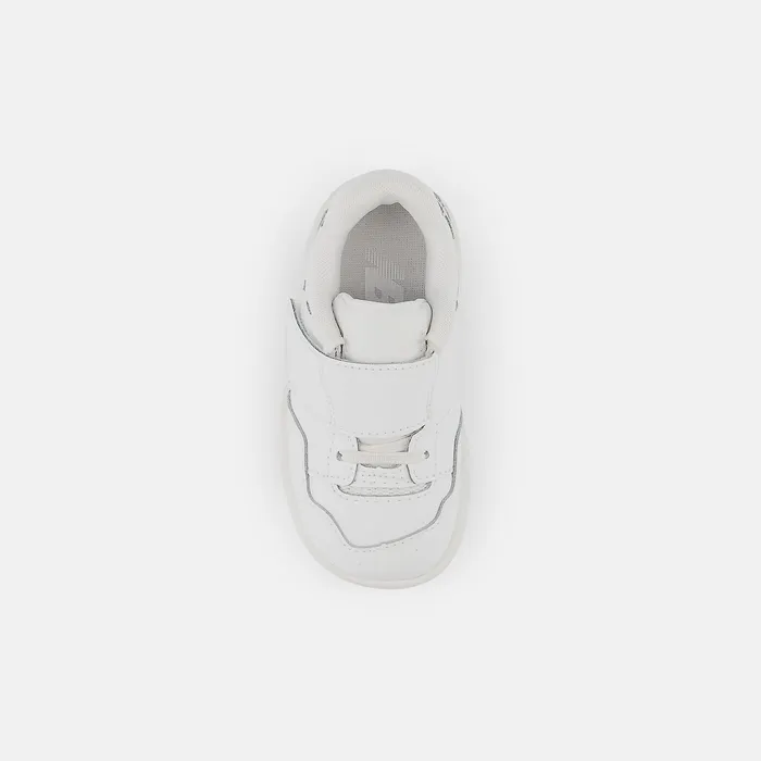 Size 0 8211 10 New Balance Kids 550 Bungee Lace with Top Strap White Size 0 8211 10 New Balance Kids 550 Bungee Lace with Top Strap White
