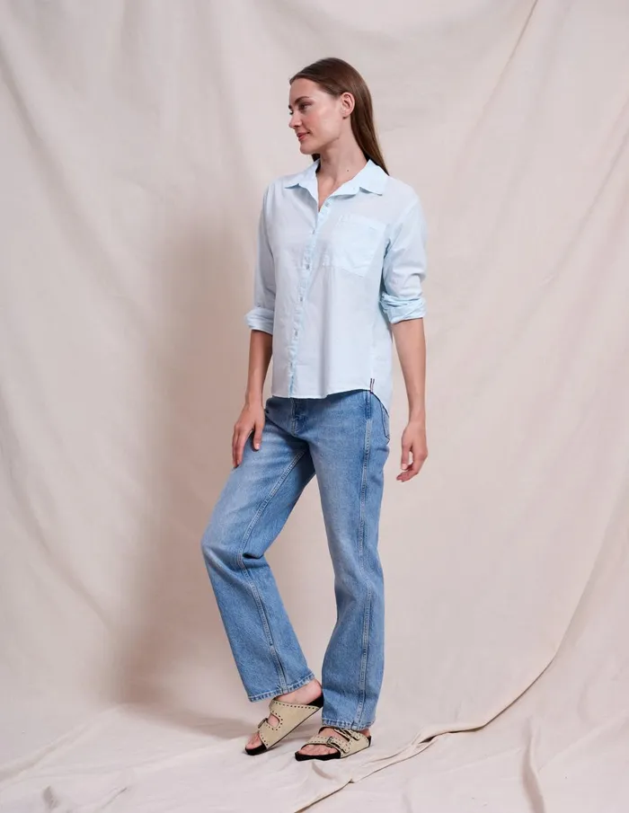 Sundry Clothing Shirting Women Women039s Motivation Classic Shirt In Icicle Icicle Sundry Clothing Shirting Women Women039s Motivation Classic Shirt In Icicle Icicle