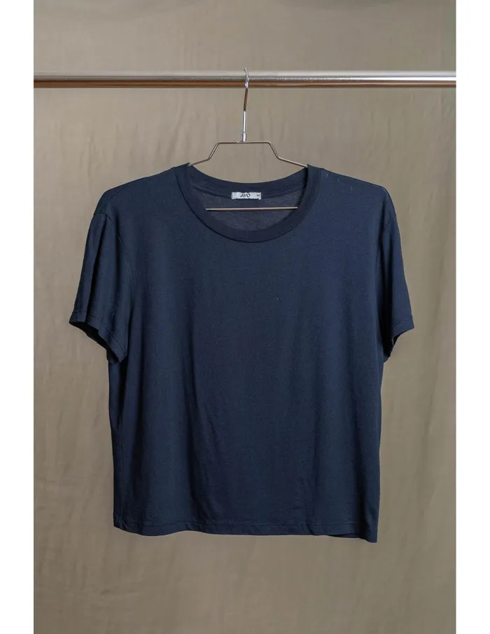 Sundry Clothing Tees Women Butter Soft Boxy Crop In Midnight Blue Midnight Blue Sundry Clothing Tees Women Butter Soft Boxy Crop In Midnight Blue Midnight Blue