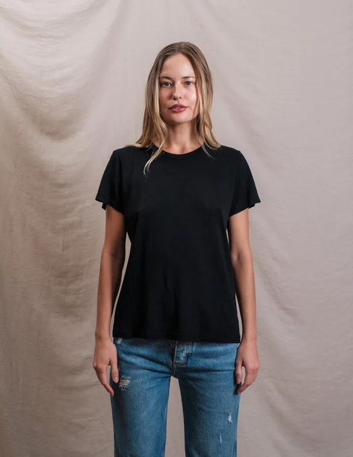 Sundry Clothing Tees Women Butter Soft Crew In Black Black