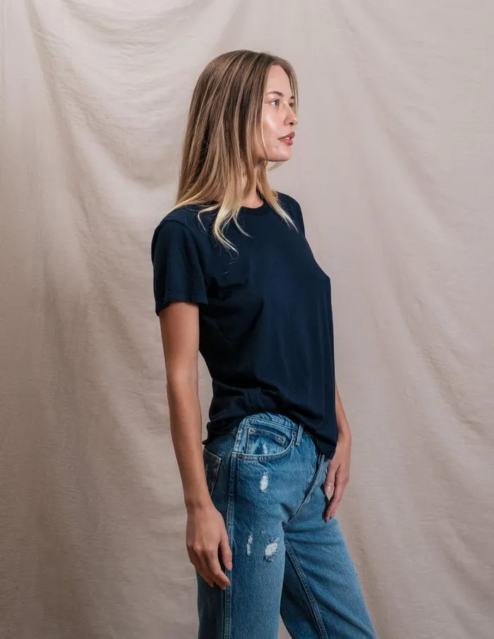Sundry Clothing Tees Women Butter Soft Crew In Midnight Blue Midnight Blue Sundry Clothing Tees Women Butter Soft Crew In Midnight Blue Midnight Blue