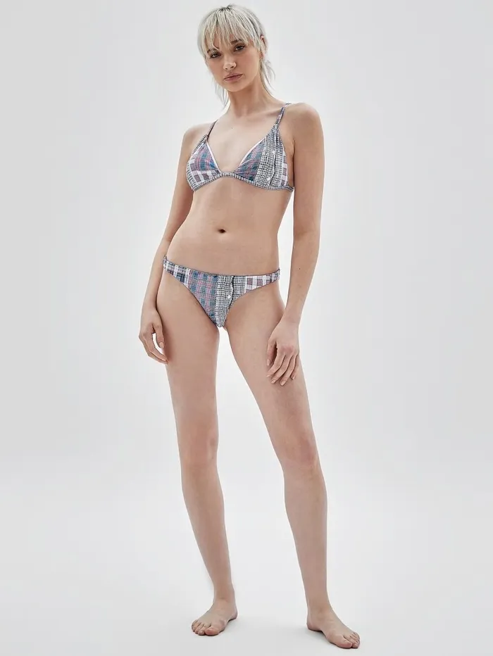 Swimwear GUESS Women GUESS Originals Plaid Bikini Top Sandy Shore Multi Swimwear GUESS Women GUESS Originals Plaid Bikini Top Sandy Shore Multi