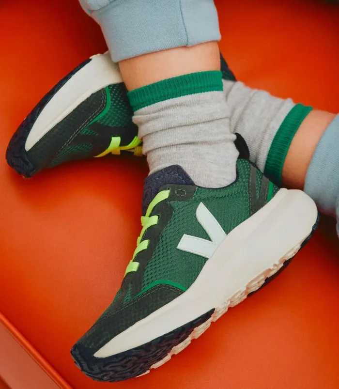 VEJA CANARY ALVEOMESH POKER JADE Kids Canary
