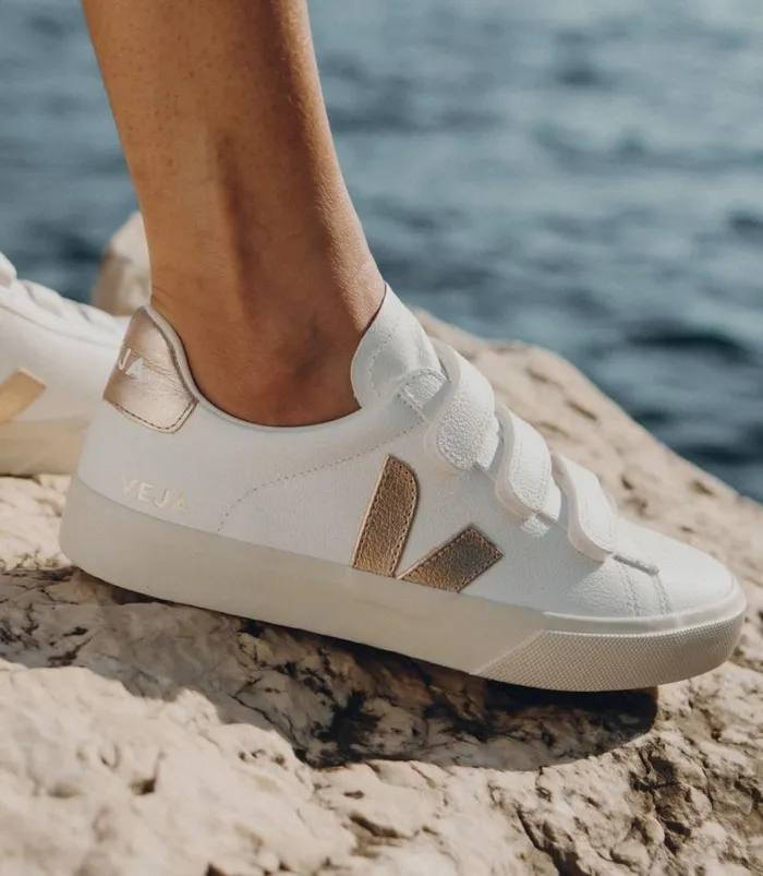 VEJA RECIFE CHROMEFREE LEATHER WHITE PLATINE Women Recife