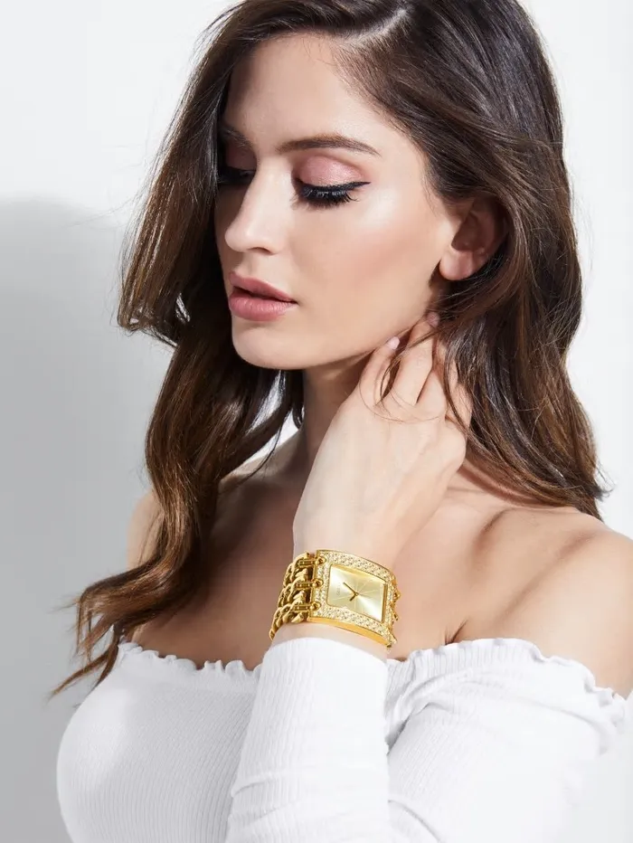 Watches GoldTone Chain Analog Watch SilverGold 8211 GUESS Women Watches GoldTone Chain Analog Watch SilverGold 8211 GUESS Women