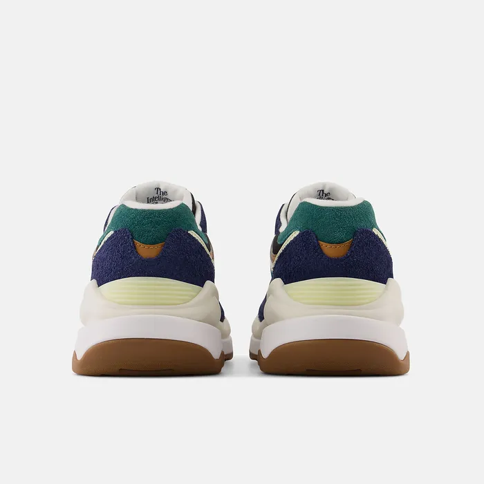 Women 5740 NB Navy with Vintage Teal Lifestyle New Balance