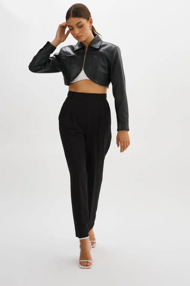 Women BRIELLE Cropped Leather Jacket Black LAMARQUE Leather Jackets Women BRIELLE Cropped Leather Jacket Black LAMARQUE Leather Jackets