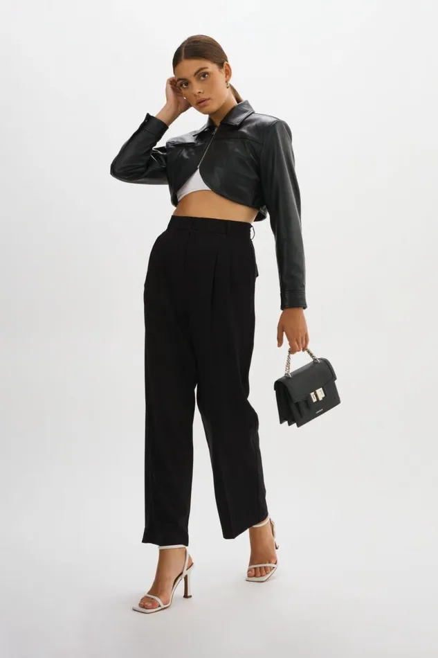 Women BRIELLE Cropped Leather Jacket Black LAMARQUE Leather Jackets Women BRIELLE Cropped Leather Jacket Black LAMARQUE Leather Jackets
