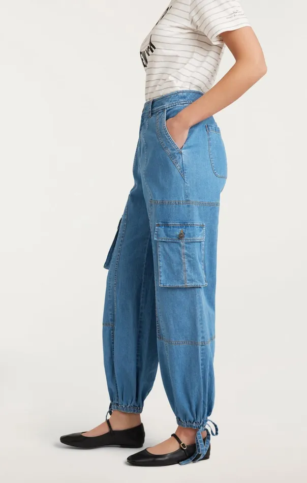 Women Cinq Sept Pants Zola Pant Light Wash