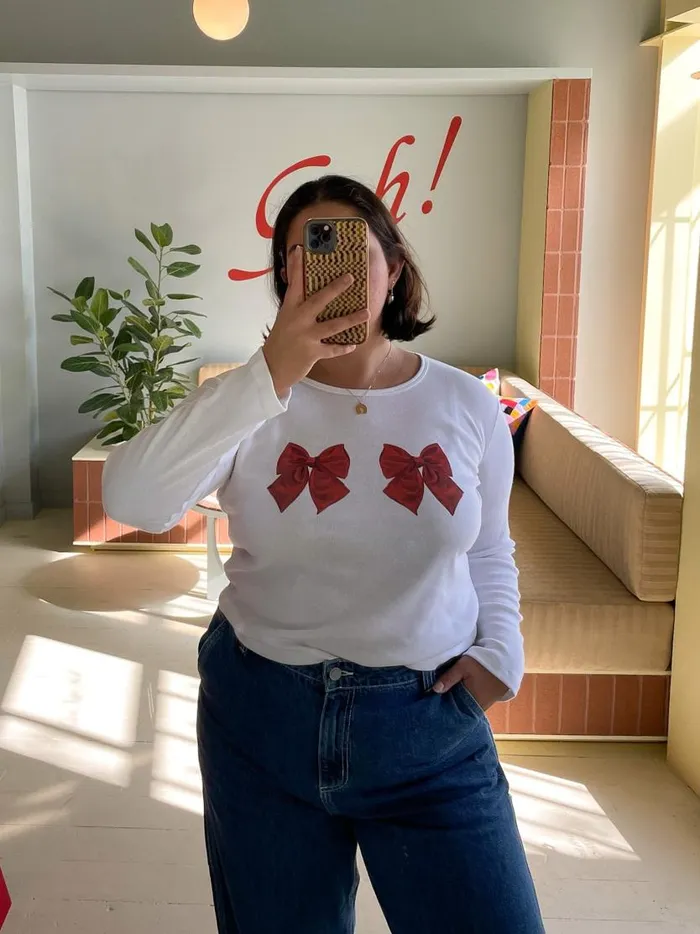 Women Dana Long Sleeve Tee Whitebows Lisa Says Gah Tops Women Dana Long Sleeve Tee Whitebows Lisa Says Gah Tops