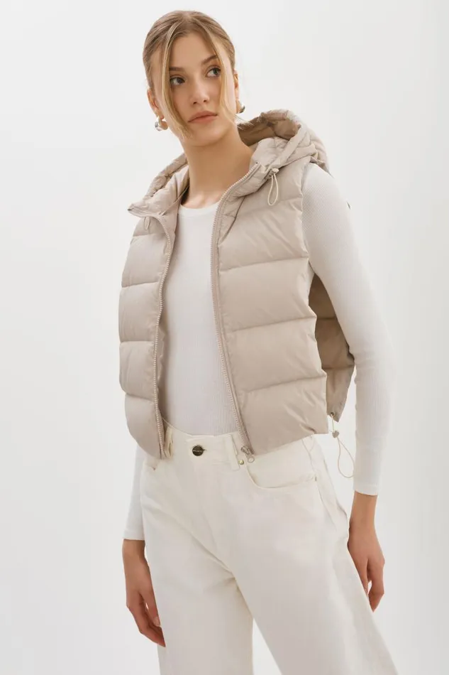 Women DELMA Quilted Nylon Dickey Oat LAMARQUE Puffers