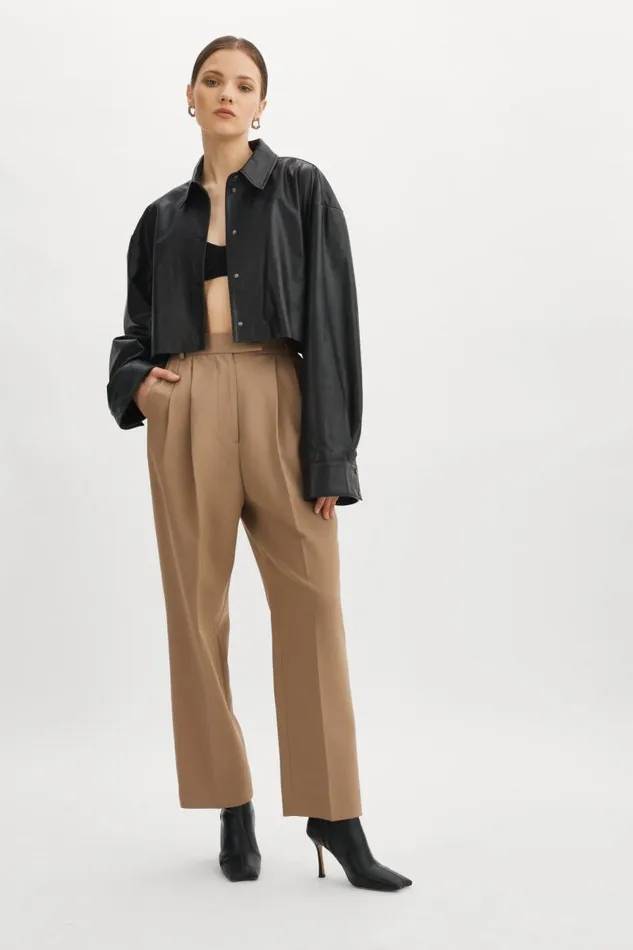 Women ELDA Leather Oversized Shirt Black LAMARQUE Shackets Women ELDA Leather Oversized Shirt Black LAMARQUE Shackets