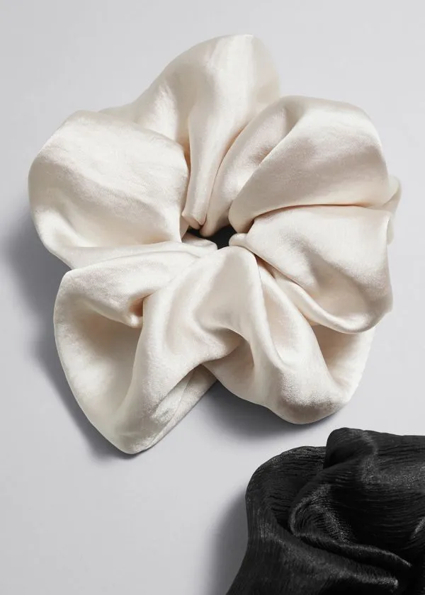Women Hair Accessories and Other Stories Duo ExtraLarge Satin Finish Scrunchie Set Creamandblack