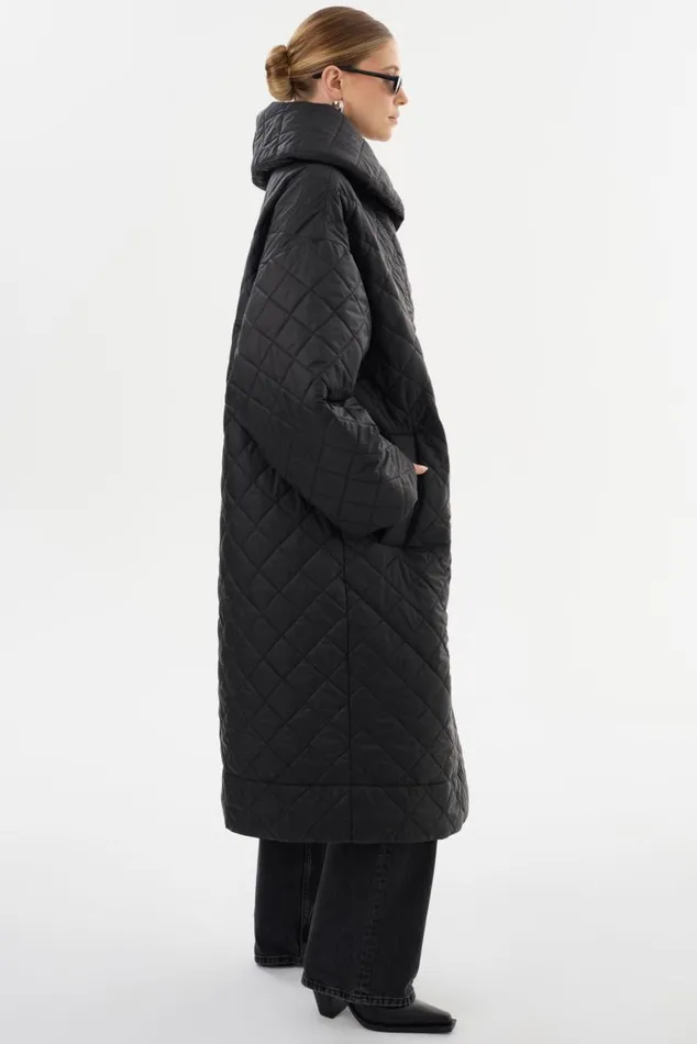 Women HENDRIKA Oversized Quilted Coat Black LAMARQUE Puffers Women HENDRIKA Oversized Quilted Coat Black LAMARQUE Puffers
