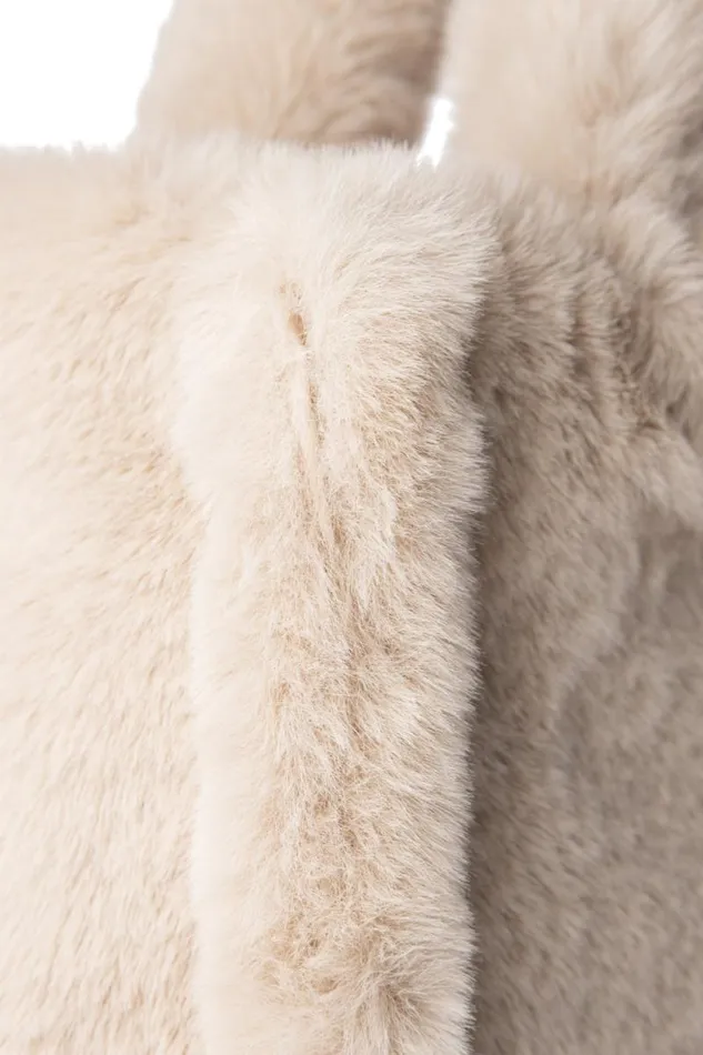 Women JADE Faux Fur Tote Bag Oat LAMARQUE Bags Women JADE Faux Fur Tote Bag Oat LAMARQUE Bags