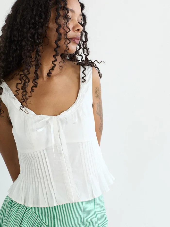 Women Lemon Top White Lisa Says Gah Sleeveless Tops