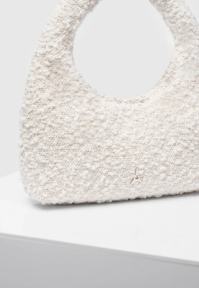 Women Manire De Voir Boucle Handbag Off White