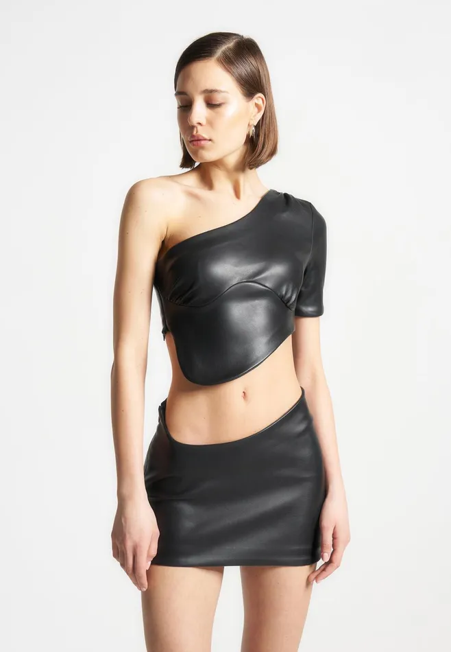 Women Manire De Voir Curved Waist Leather Mini Skirt Black