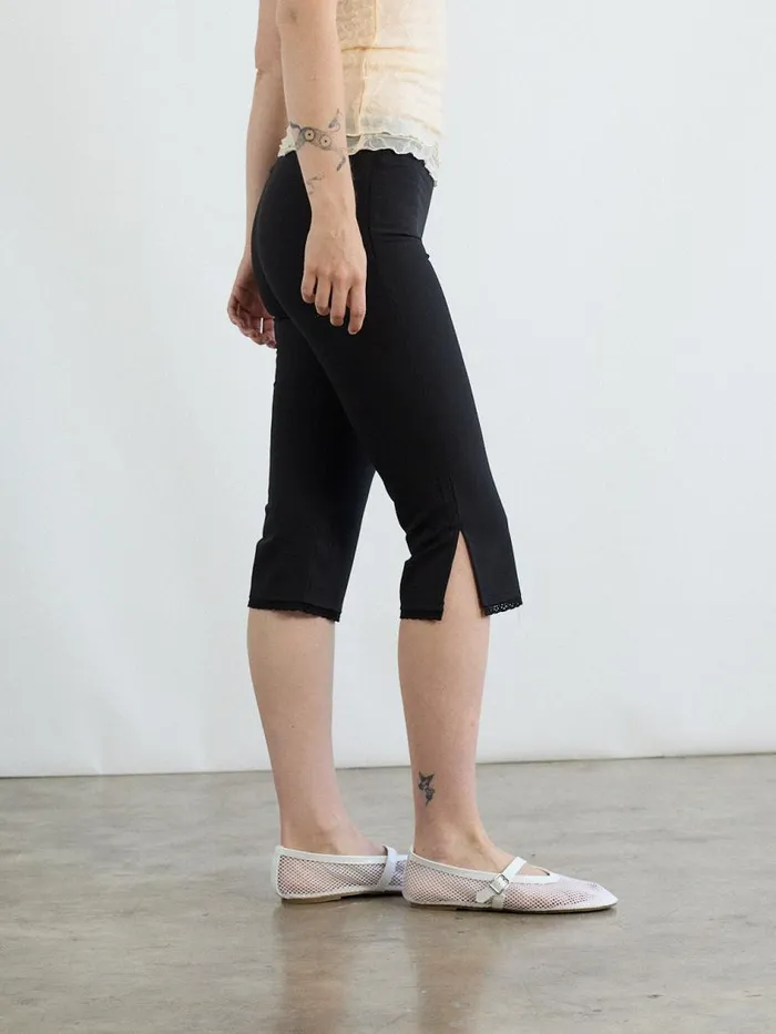 Women Mary Capri Pant Black Lisa Says Gah Capris