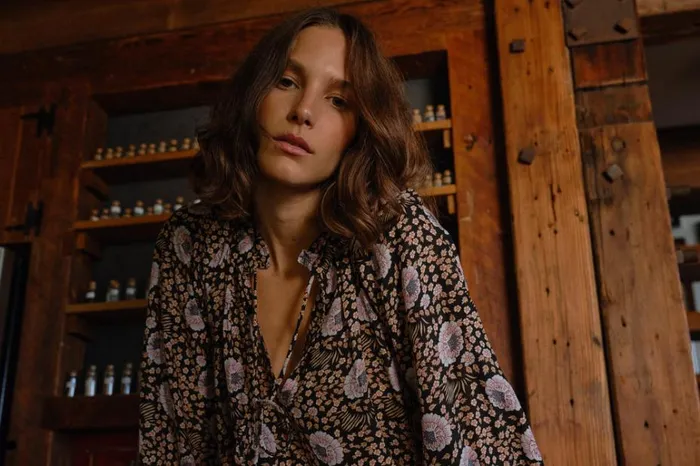 Women Natalie Martin Tops Penny Blouse Vintage Flowers Sepia