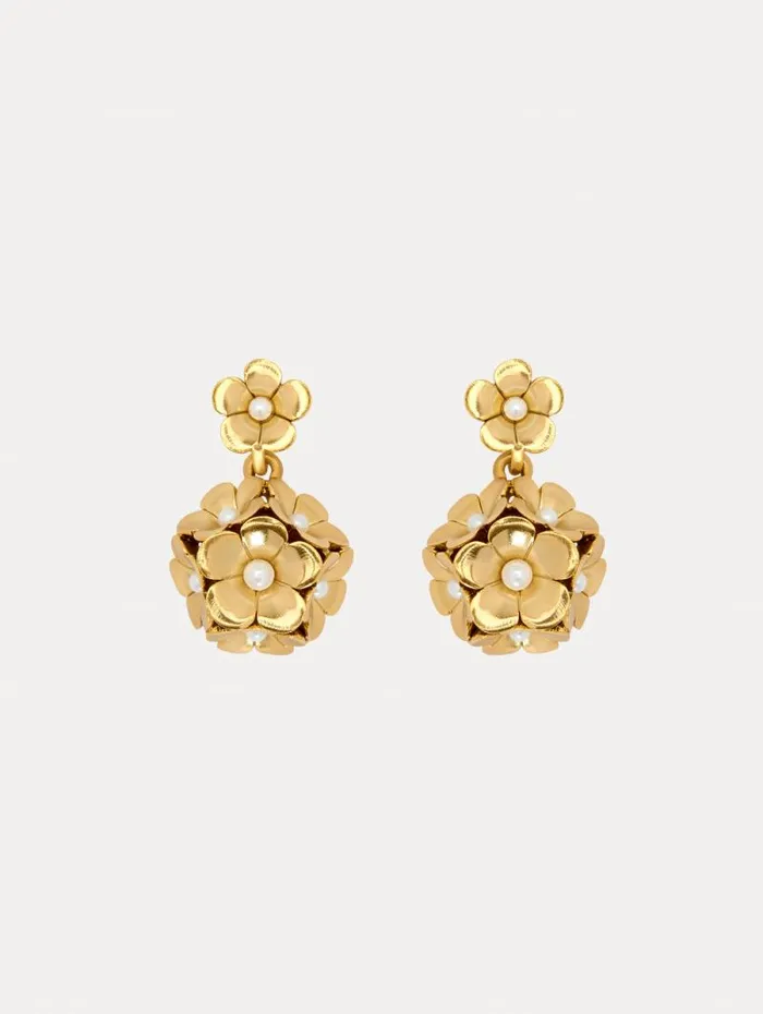 Women Oscar De La Renta Earrings Enamel Flower Drop ClipOn Earrings Pearl