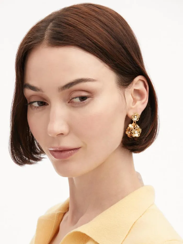 Women Oscar De La Renta Earrings Enamel Flower Drop ClipOn Earrings Pearl Women Oscar De La Renta Earrings Enamel Flower Drop ClipOn Earrings Pearl