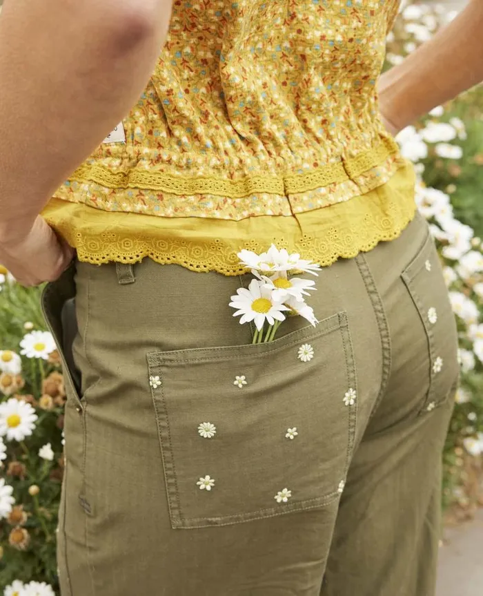 Women Pants Toad and Co Juniper Utility Pant Olive Flower Embroidery