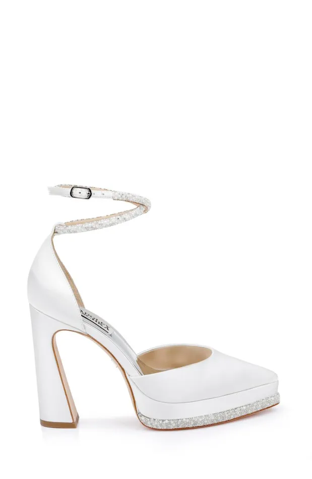 Women Platform Badgley Mischka Eliana Pointed Platforms Black