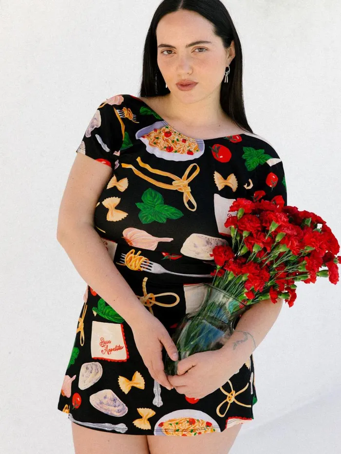 Women Rowan Tee Buon Appetito Black Lisa Says Gah Knit Tops